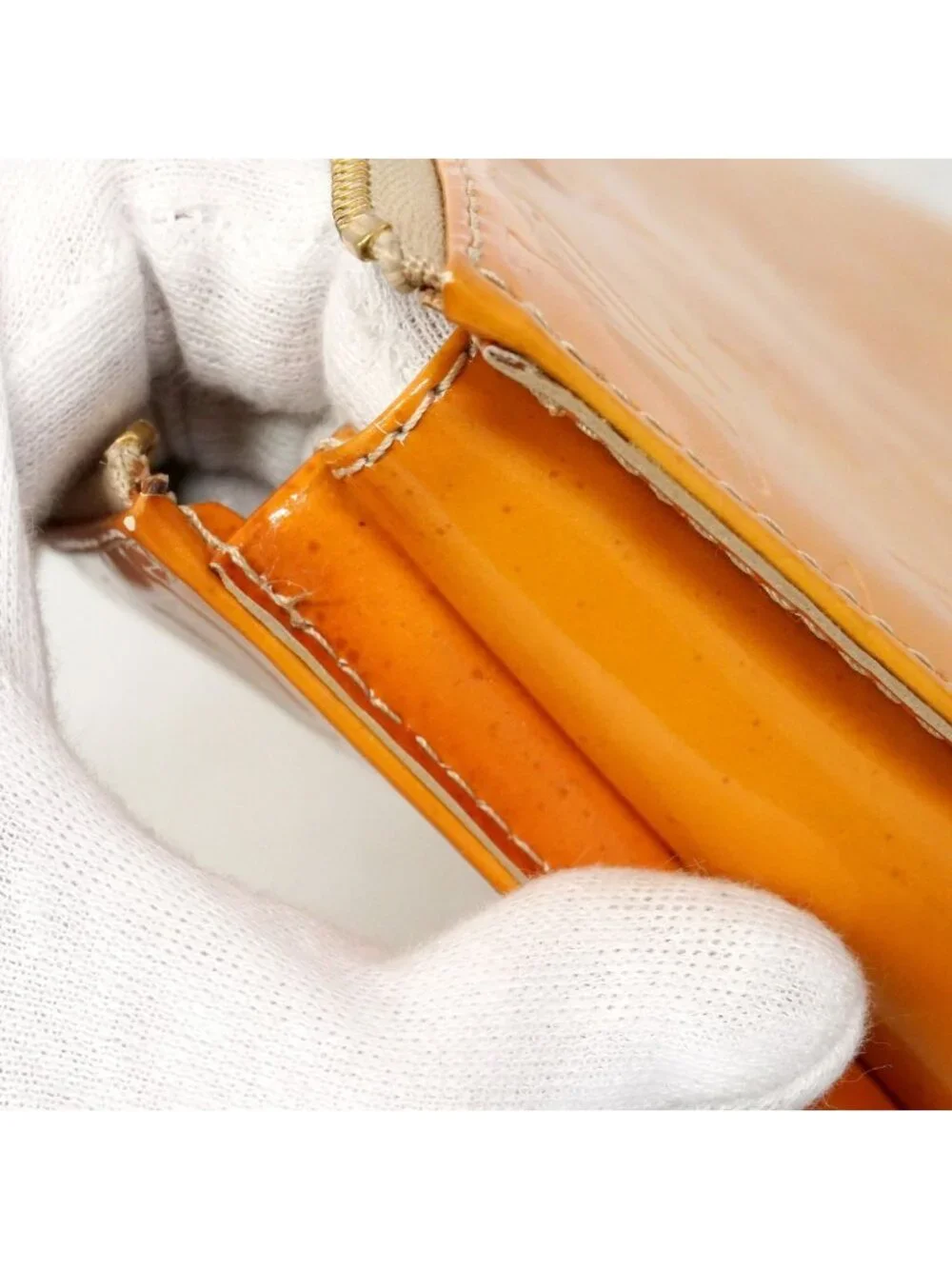 Louis Vuitton Pouch Vernis Lexington Beige